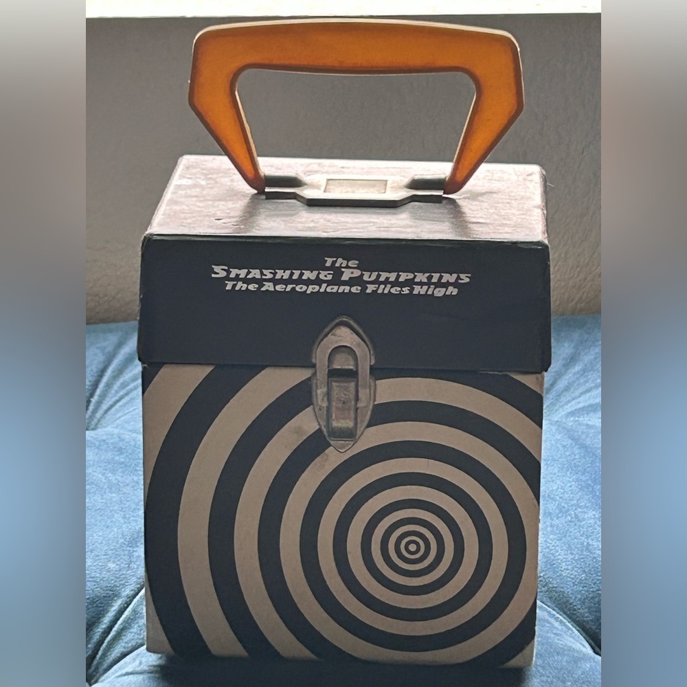 The Smashing Pumpkins Aeroplane Flies High Box and pamphlet!